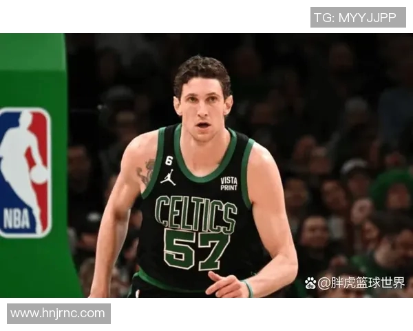 掘金主帅迈克·马龙荣膺最佳教练，为球队夺得胜利贡献重要