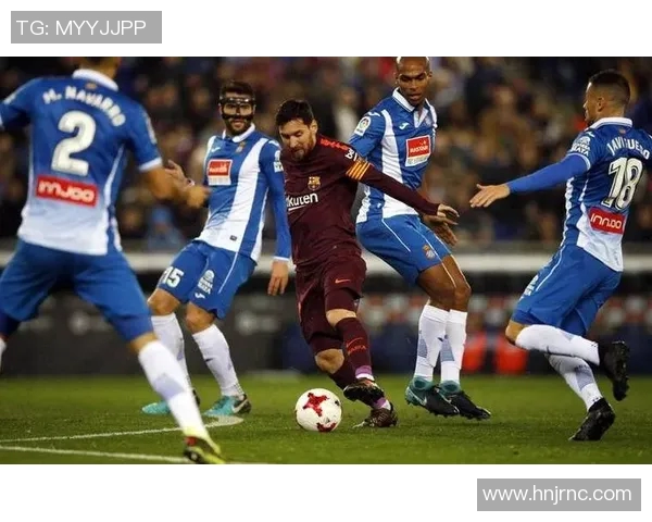 塞维利亚发挥稳定，打破西甲劲旅困局